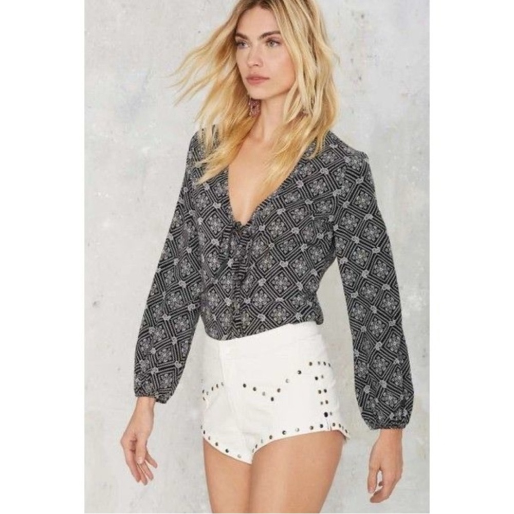 One Teaspoon Black and White Patterned Blouse